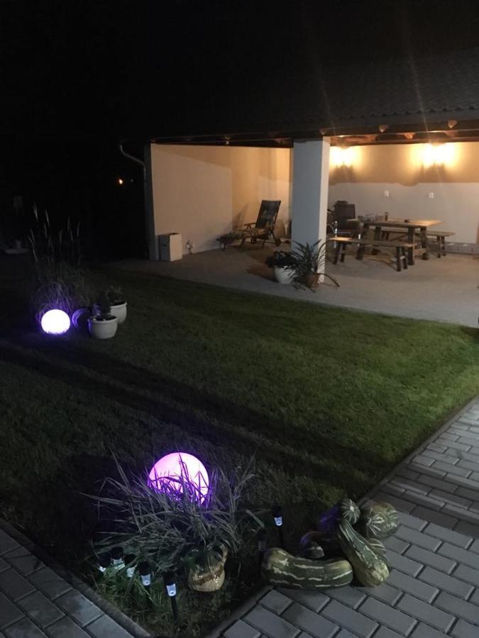 chalupa na Samotě s vířivkou Tábor Exterior foto